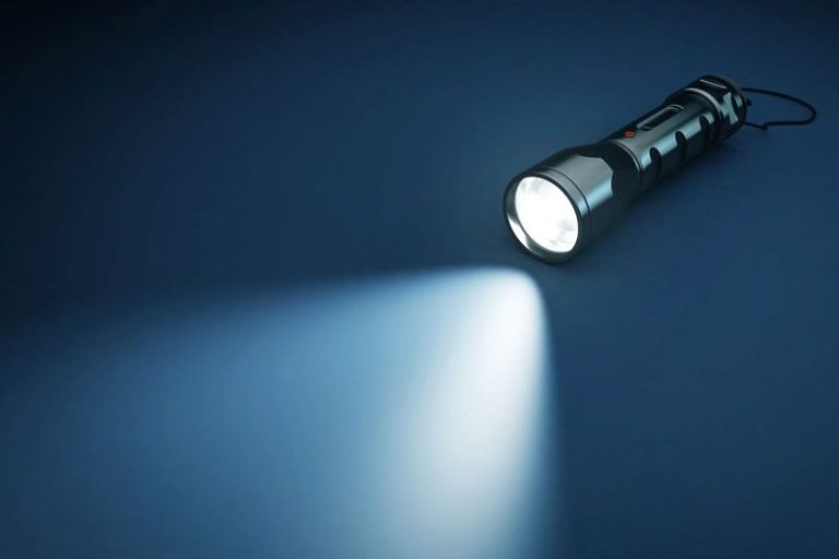 The Trader’s Flashlight in a Market Fog: What are Candlestick Patterns?